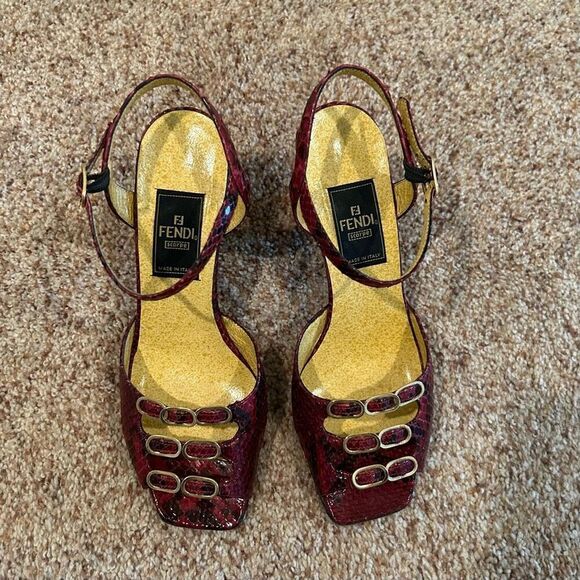 Size 36 FENDI Snake Skin Heels Leather - Picture 1 of 9